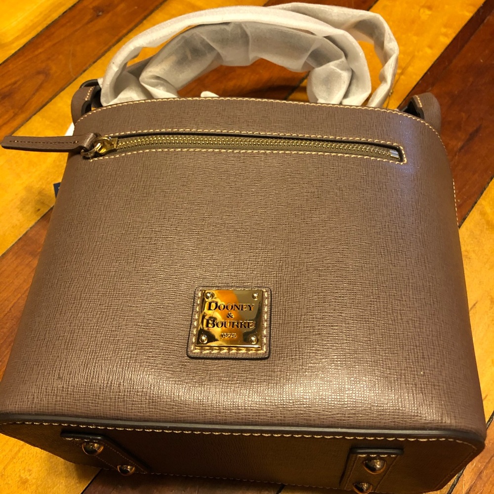 Dooney & Bourke Beacon  Drawstring